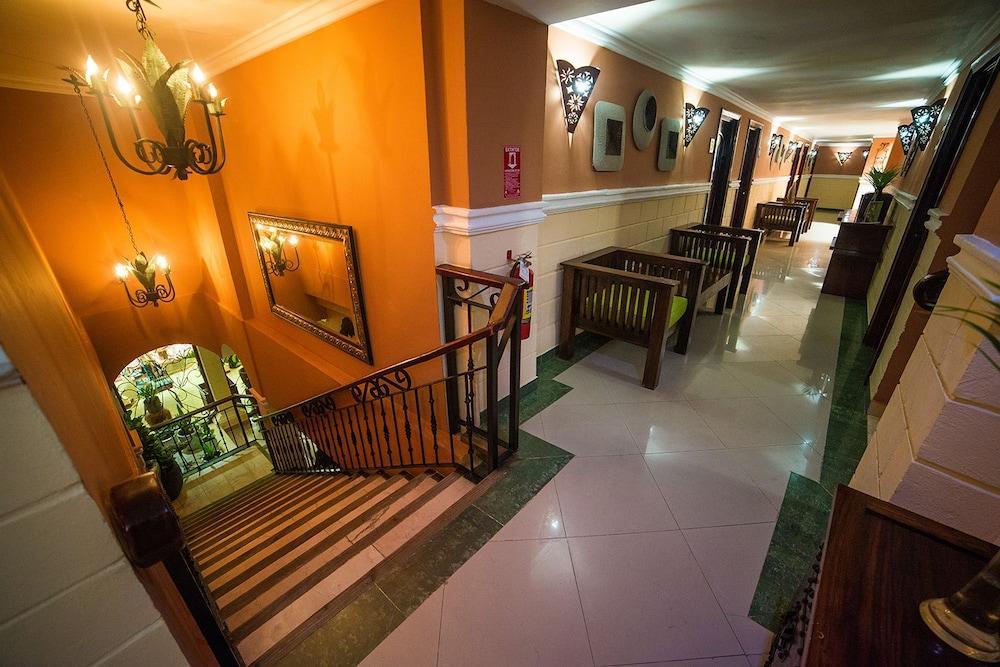 The Mt Hotel 바바로 외부 사진